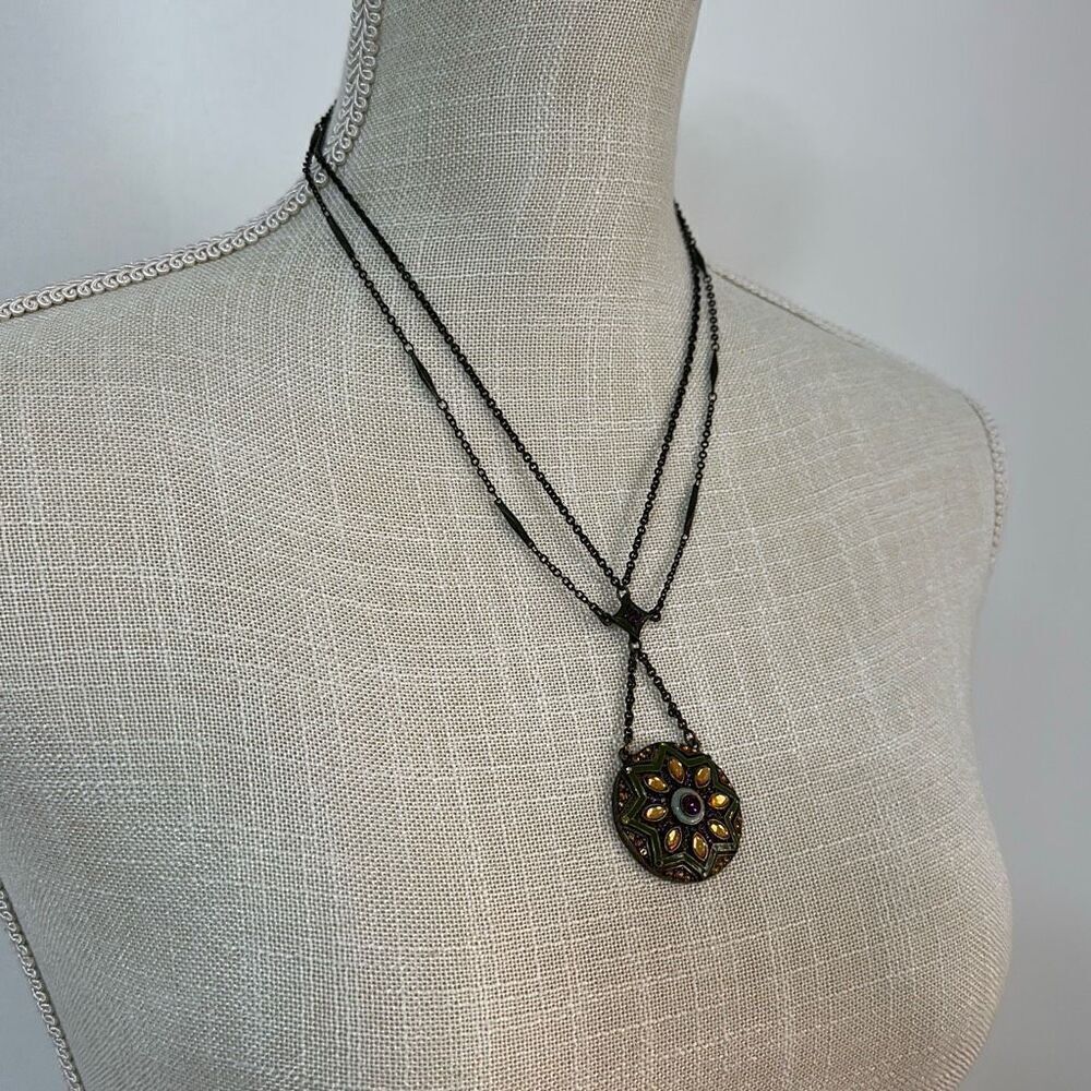 Vintage Avon Heirloom Medallion Antique & Rhinestone Lariat Chain Necklace